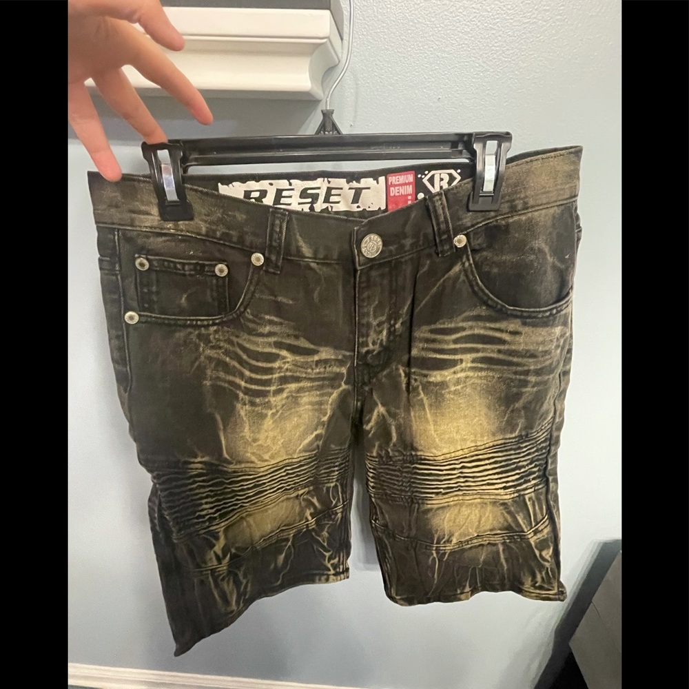 Men’s Reset Premium Denium Black Acid Wash Jean Shorts - Size 34🔥